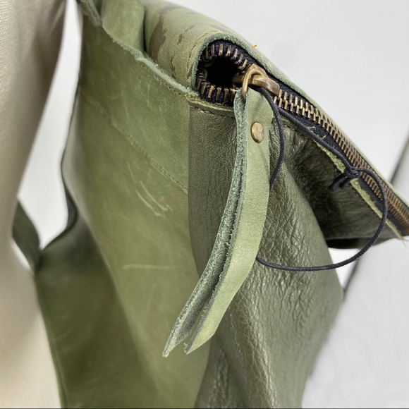 šONA VILLIERšOlive HANDCRAFTED Leather Backpack - Picture 10 of 15